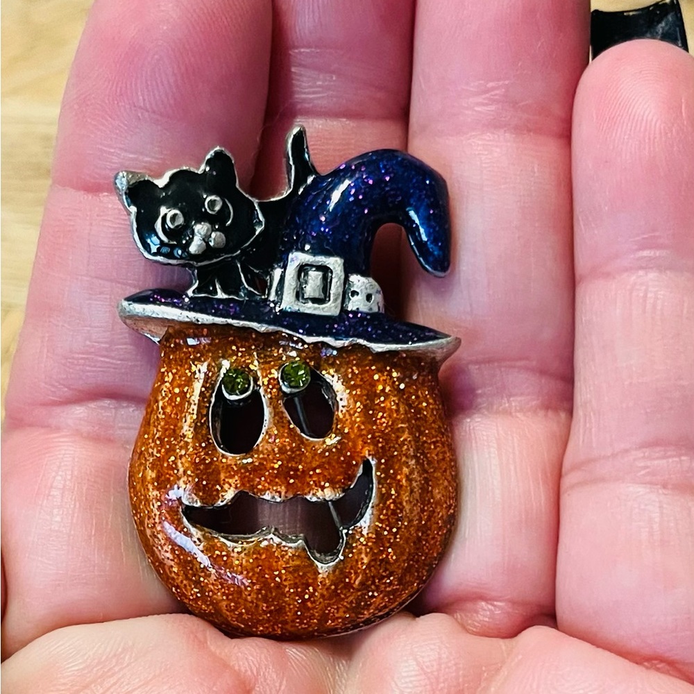 Vintage Color Enamel Halloween Black Cat On Orange Pumpkin Brooch/Pin